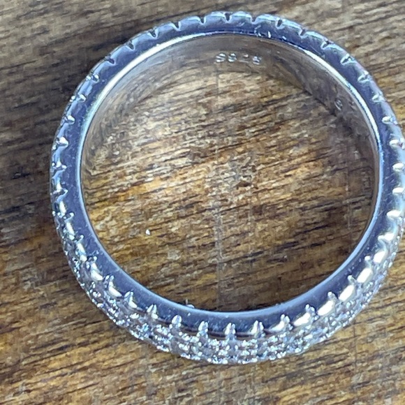 1.25 CARAT PAVE SAPPHIRE ring! Size 6 -Silver .925 - Picture 7 of 9